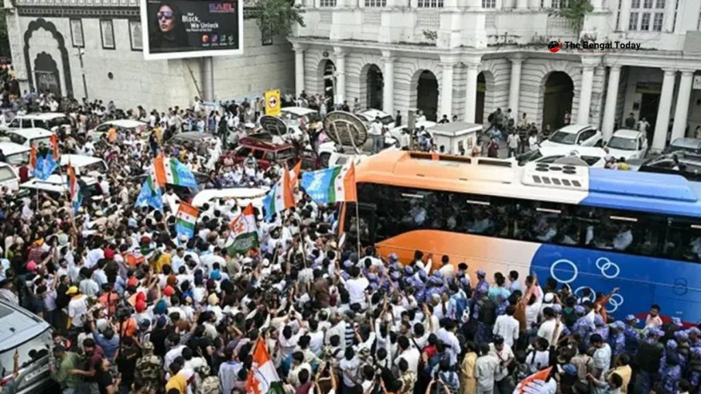 CJP activists and supporters take to the streets in Delhi; Jantar Mantar area brought to a standstill.
