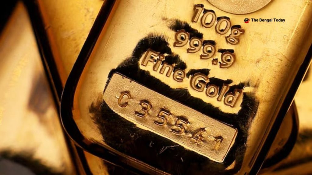 Gold prices fall in global markets amid inflation fears