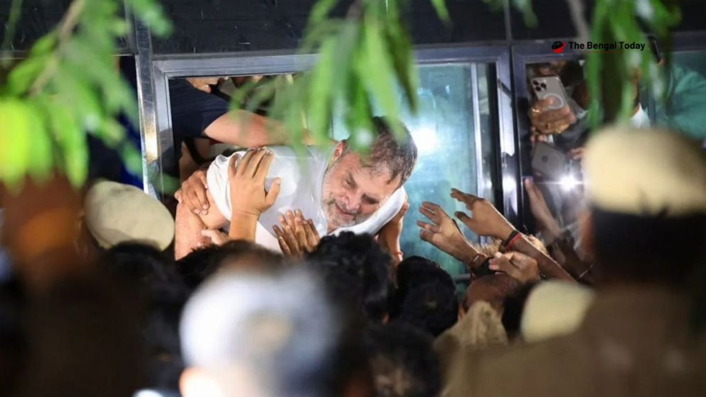 High tension during the Election Commission siege protest; Rahul Gandhi and Priyanka Gandhi detained.